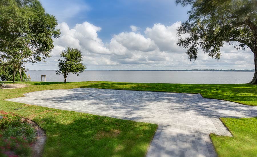 Patio with St. Johns River nearby